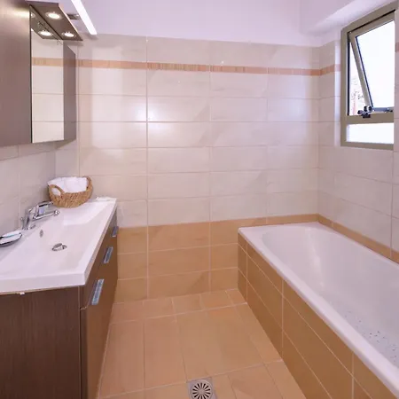 Castello Villa Kásztro